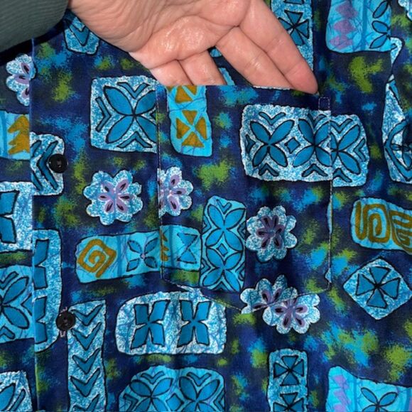 Vintage Paradise Sportwears Polynesian Fiji Tiki Shirt - Picture 3 of 4